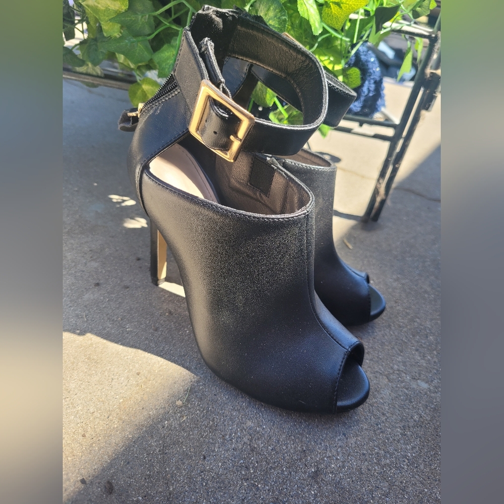 Elegant Black Peep-Toe Heels
